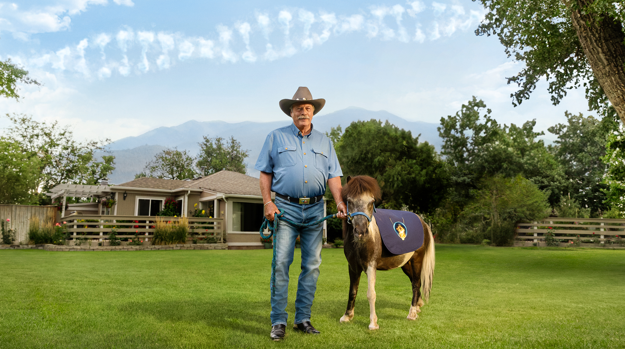 Header image of a man walking with a horse, plus ADSTILADRIN genie